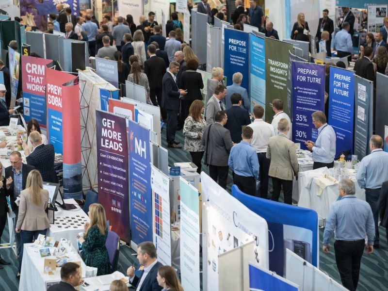 12 Ideias de Ativações Interativas para Stand em Evento Corporativo (Que Realmente
      Funcionam)